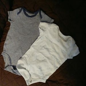 🎀3 for $15🎀Carter's Onesies